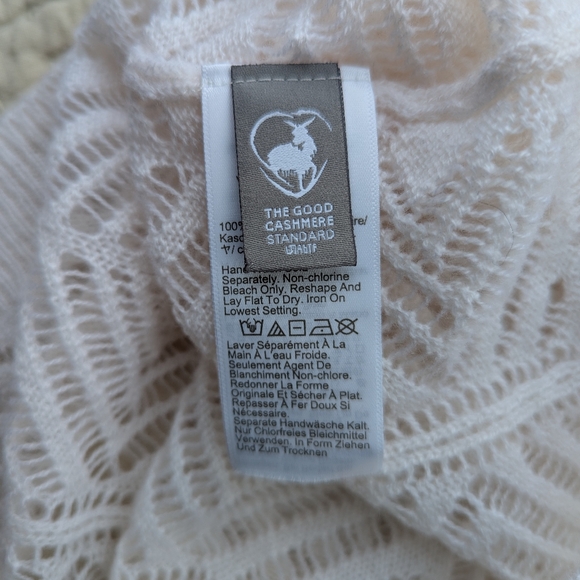 Pointelle Lace 100% Cashmere Polo Sweater - Picture 9 of 9